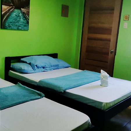 In-N-Out Hostel Siquijor Exteriör bild