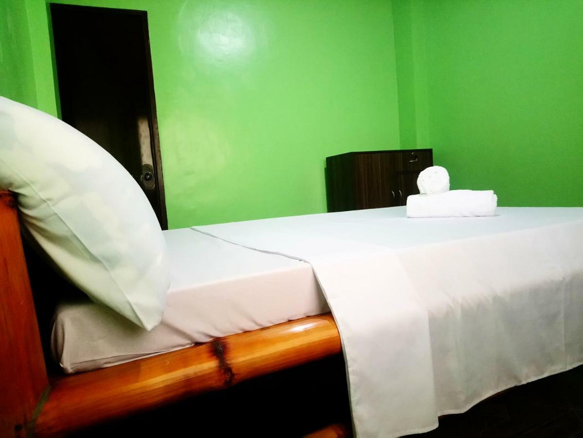 In-N-Out Hostel Siquijor Exteriör bild